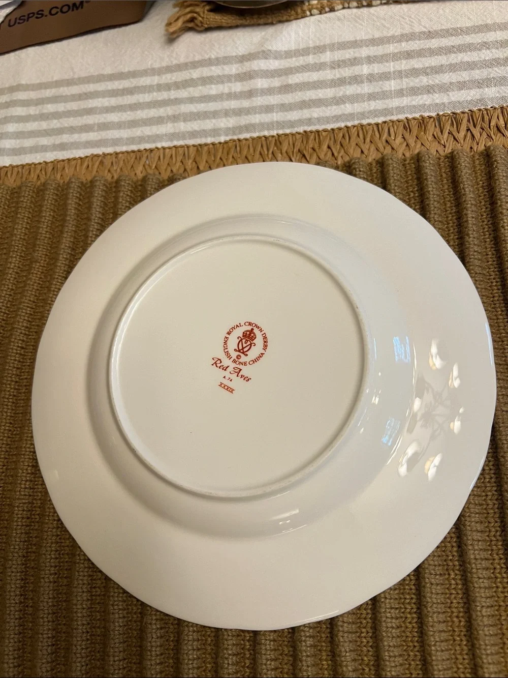 Royal Crown Derby English Bone China Red Aves. Set of 6.